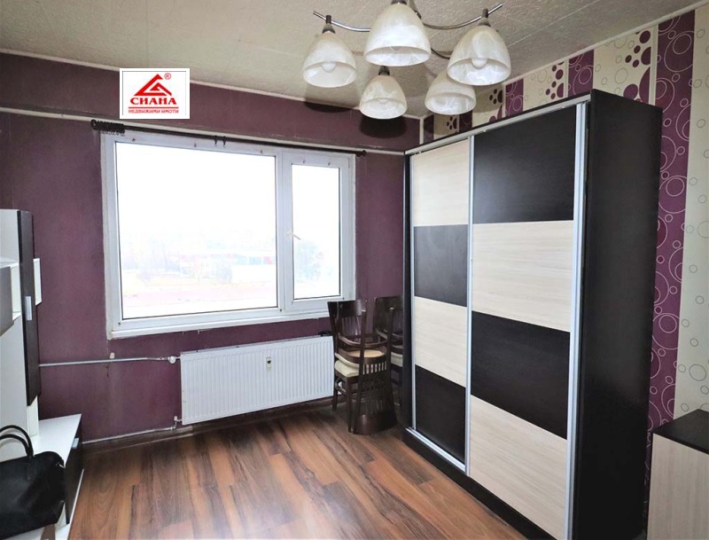 À vendre  Studio Rouse , Vazrajdane , 42 m² | 75961126