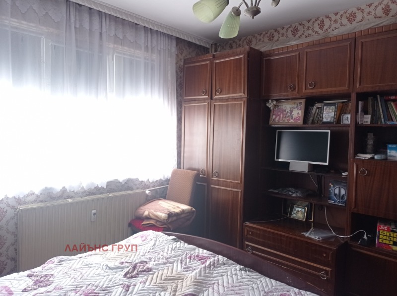 Продава 3-СТАЕН, гр. Варна, Кайсиева градина, снимка 3 - Aпартаменти - 49223908