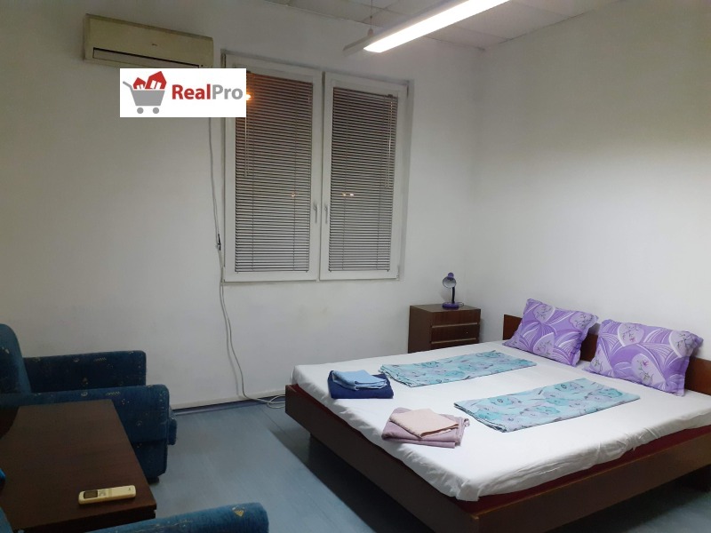 Продава 3-СТАЕН, гр. София, Център, снимка 3 - Апартаменти - 52522913