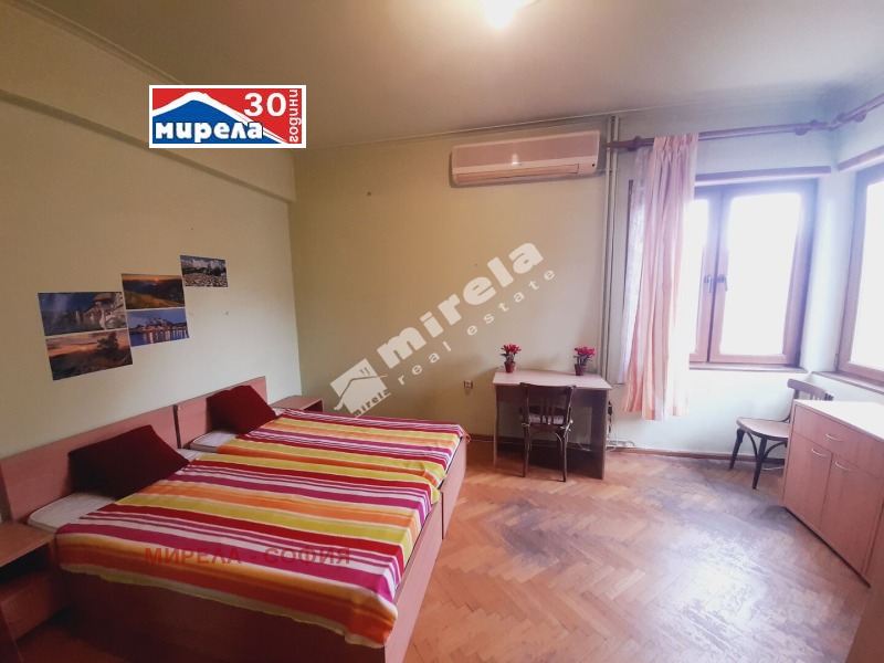 De vânzare  3 dormitoare Sofia , Țentâr , 100 mp | 10512646 - imagine [13]