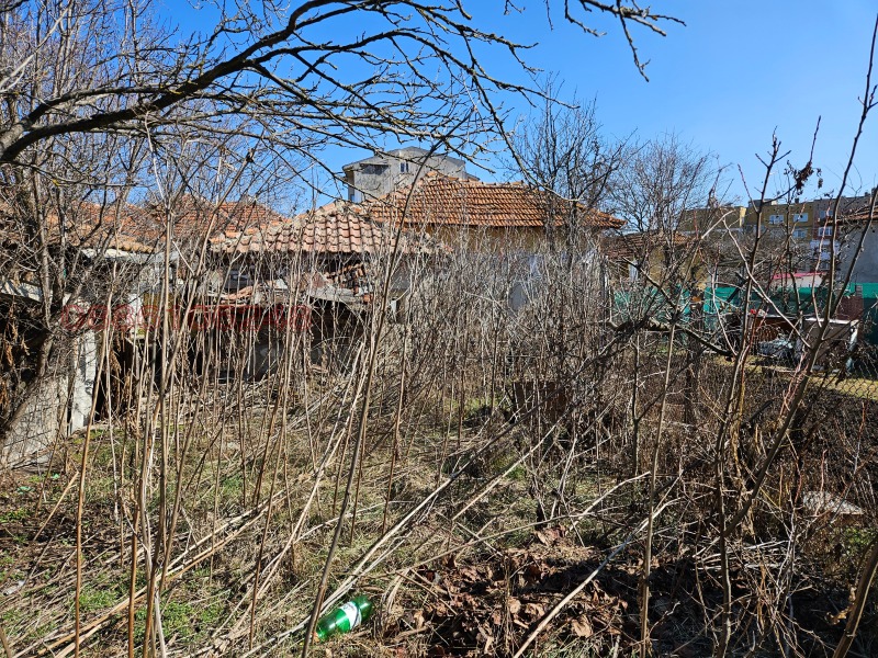 Продава КЪЩА, гр. Драгоман, област София област