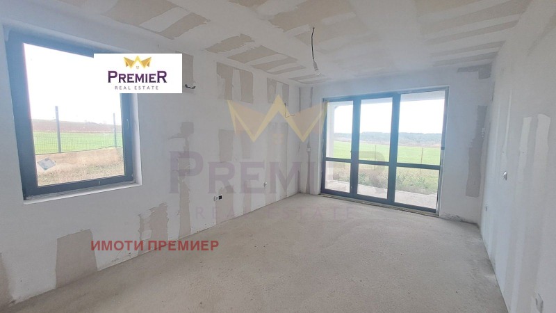 Продава КЪЩА, с. Кичево, област Варна, снимка 8 - Къщи - 52624559