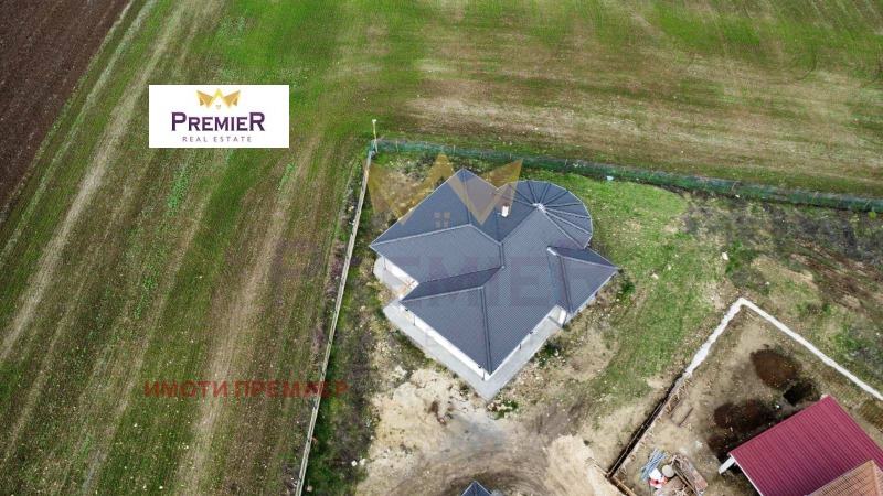 Продава КЪЩА, с. Кичево, област Варна, снимка 3 - Къщи - 52624559