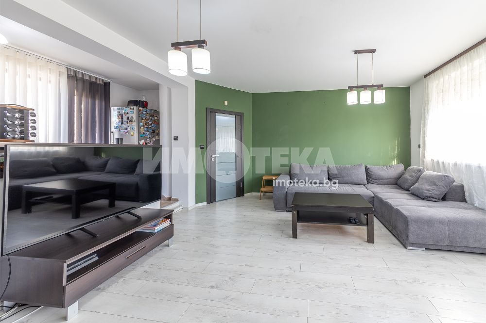 Продава 3-СТАЕН, гр. Варна, Победа, снимка 2 - Апартаменти - 53777939