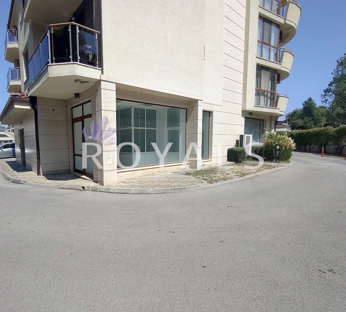 Продава  Магазин област Варна , с. Шкорпиловци , 61 кв.м | 74217253