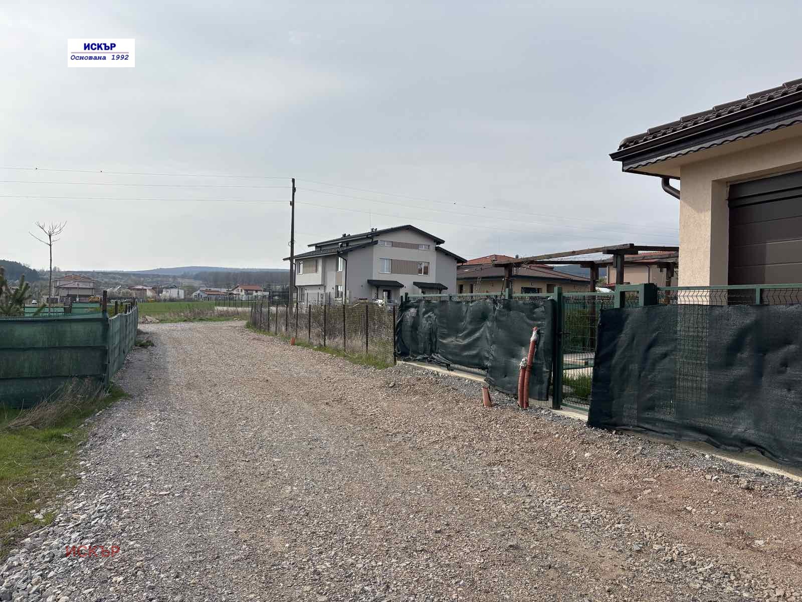 Продава ПАРЦЕЛ, с. Нови хан, област София област, снимка 3 - Парцели - 51107590