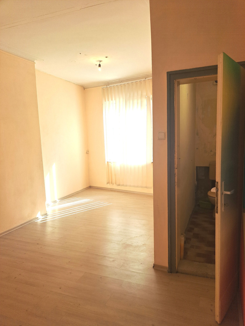 Продава 1-СТАЕН, гр. София, Център, снимка 7 - Апартаменти - 53022925