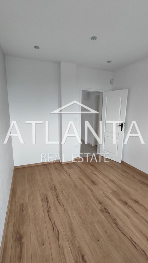 En venta  Casa región Dóbrich , Balchik , 160 metros cuadrados | 26218439 - imagen [4]