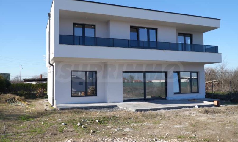 Продава КЪЩА, с. Бенковски, област Пловдив, снимка 11 - Къщи - 52273430