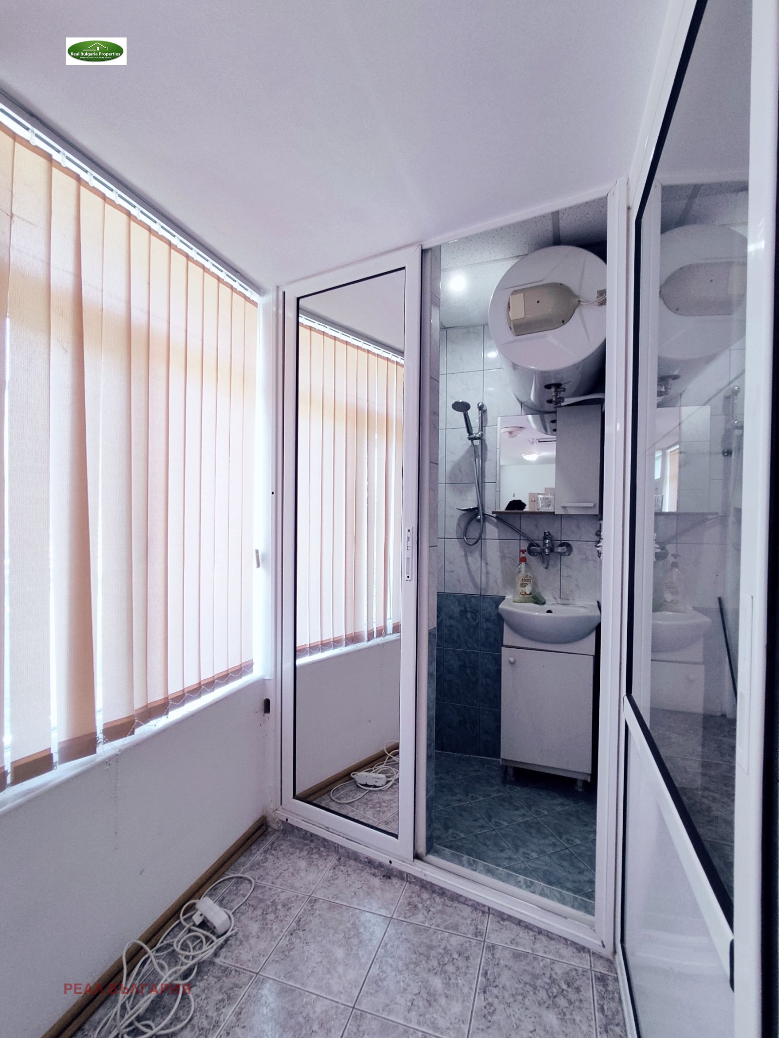 Продава 1-СТАЕН, гр. Русе, Широк център, снимка 9 - Апартаменти - 54855163