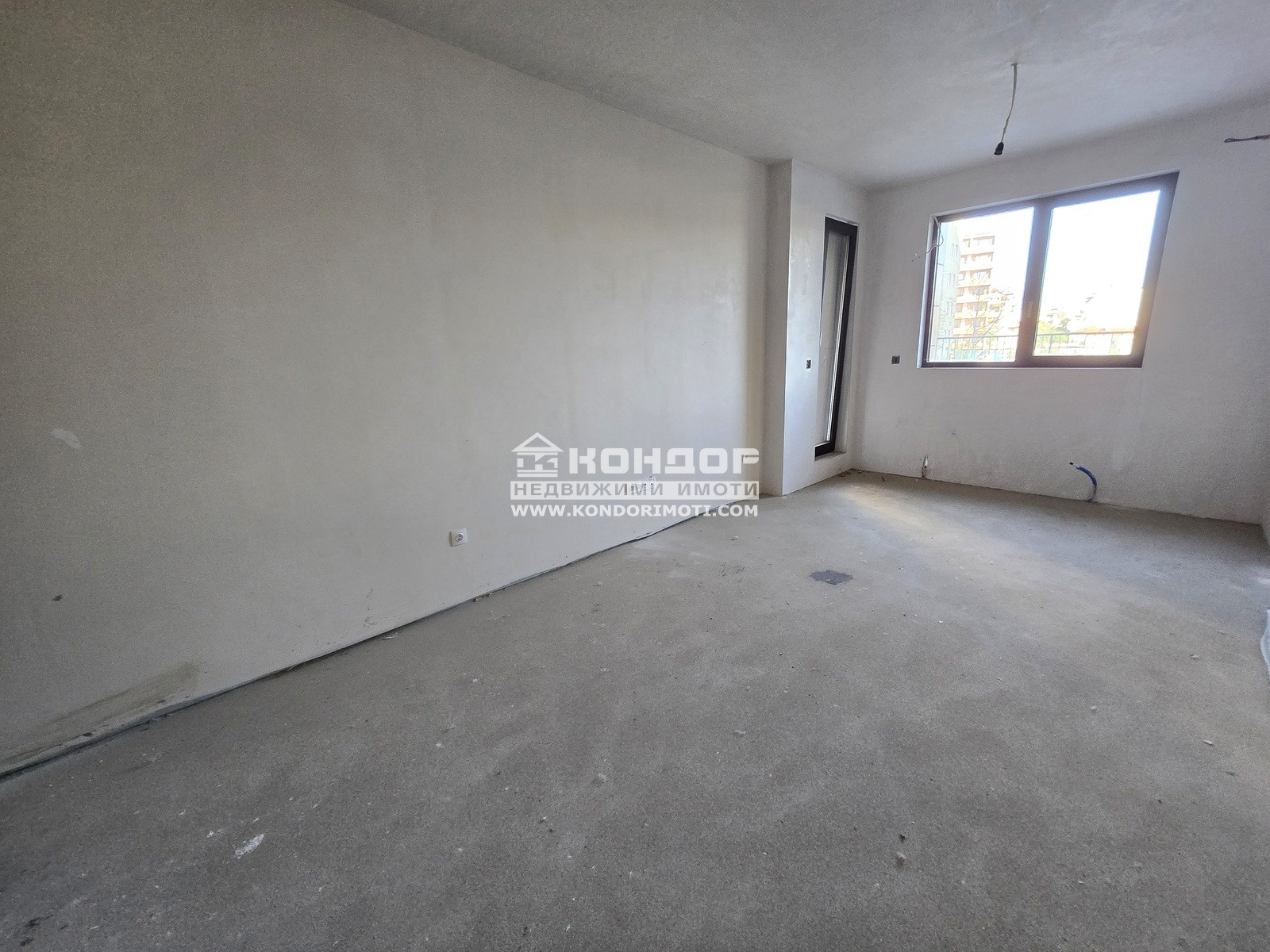 Продава 2-СТАЕН, гр. Пловдив, Център, снимка 2 - Апартаменти - 49952239