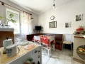Продава ЕТАЖ ОТ КЪЩА, град Добрич, ЖП Гара • 144999 лв. / 74136.81 € • 21959141 8