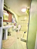 Продава ЕТАЖ ОТ КЪЩА, град Добрич, ЖП Гара • 144999 лв. / 74136.81 € • 21959141 4