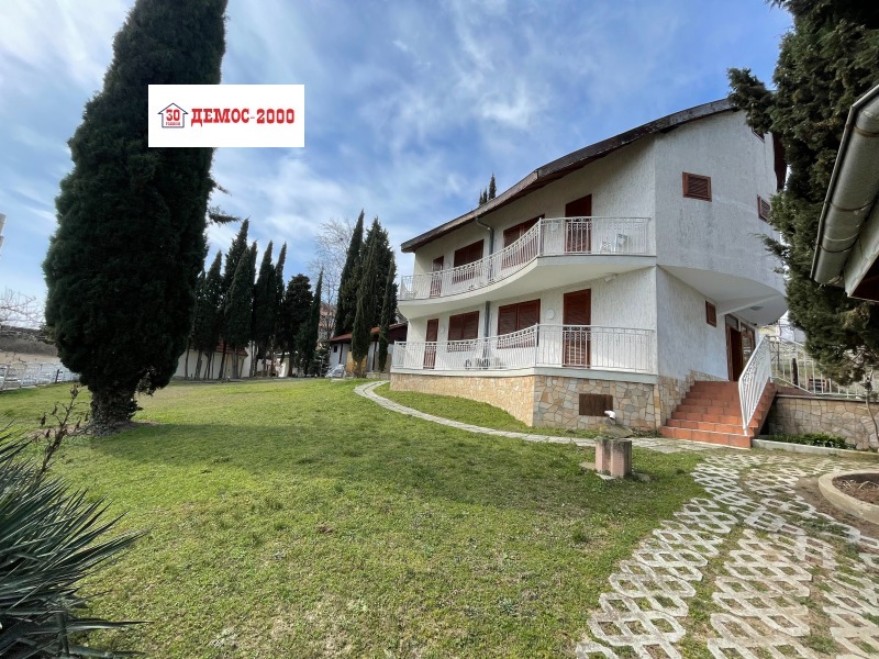 Продава ХОТЕЛ в град Варна, к.к. Чайка - 670 кв.м / 950 000 € » 1 858 038.50 лв., ДЕМОС 2000 ЕООД