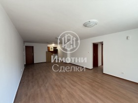 Продава 3-стаен