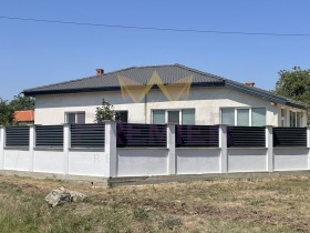 Huis Gurkovo, regio Dobritsj 1