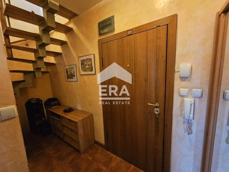 Продава 4-СТАЕН, гр. София, Бъкстон, снимка 3 - Апартаменти - 53473217