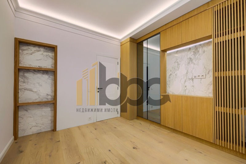 Продава МНОГОСТАЕН, гр. София, Докторски паметник, снимка 4 - Апартаменти - 52166432