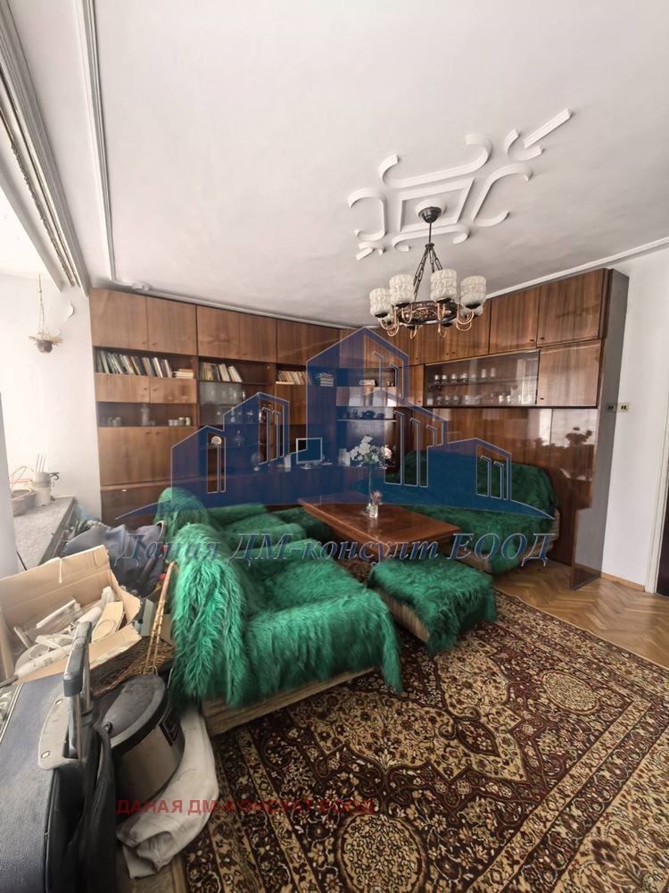 Продава МНОГОСТАЕН, гр. Шумен, Куршун чешма, снимка 6 - Апартаменти - 52568441