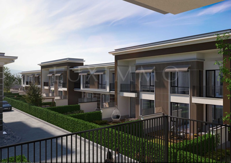 Продава КЪЩА, гр. Пловдив, Остромила, снимка 2 - Къщи - 53281360