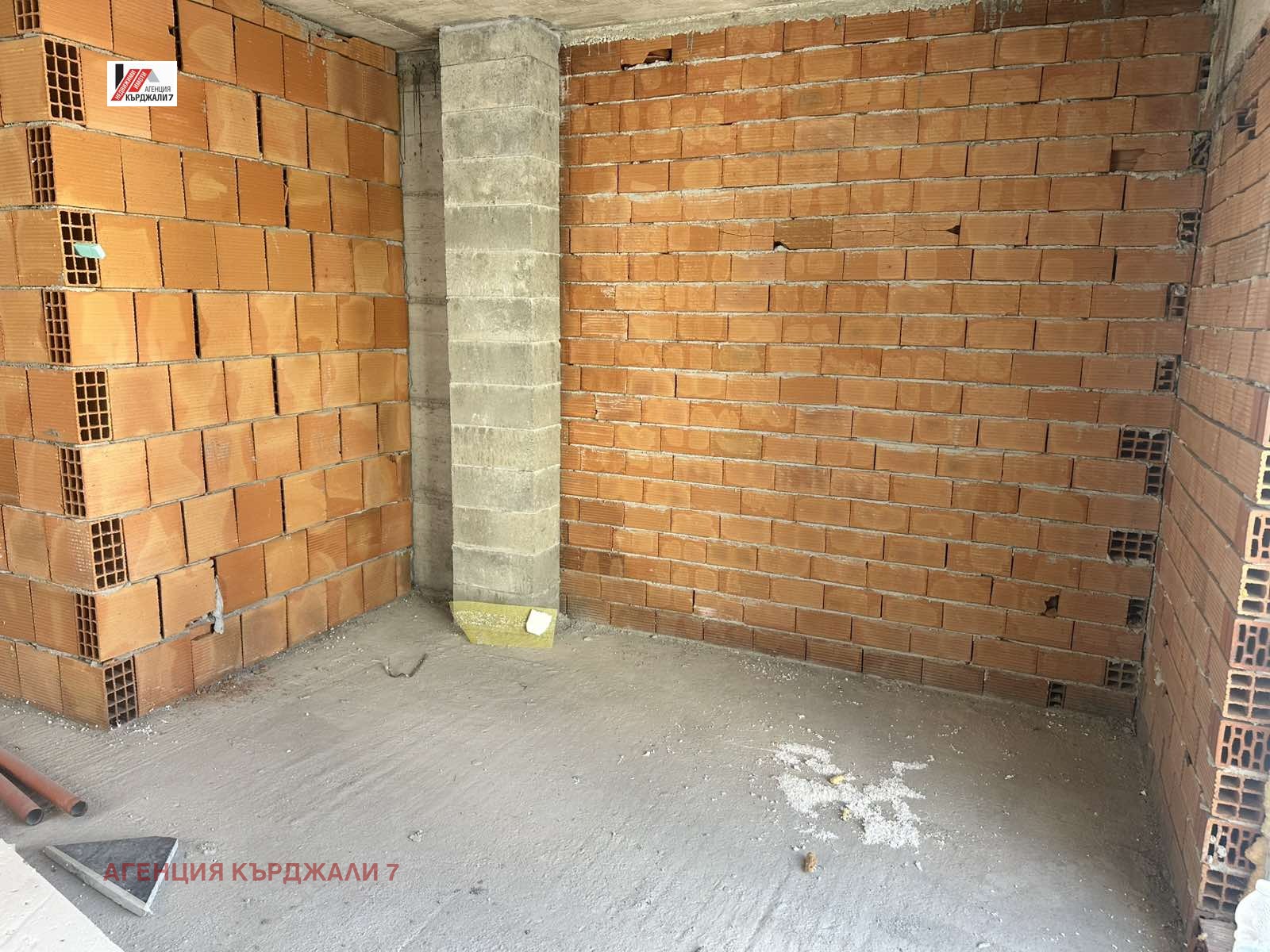 Продава 3-СТАЕН, гр. Кърджали, Възрожденци, снимка 2 - Апартаменти - 56116814
