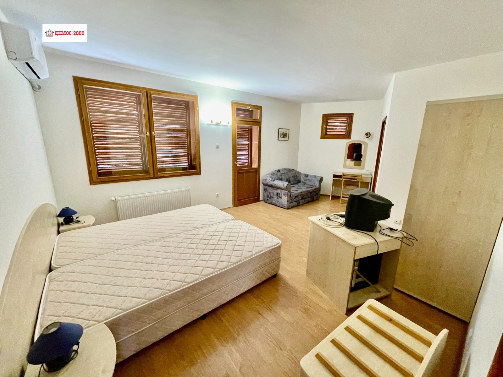 Продава ХОТЕЛ, гр. Варна, к.к. Чайка, снимка 2 - Хотели - 54086747