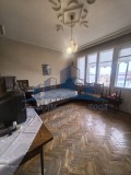 Продава МНОГОСТАЕН, гр. Шумен, Куршун чешма, снимка 2