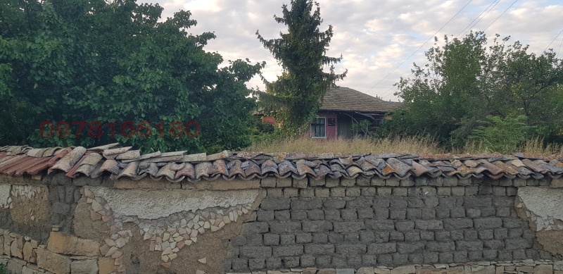 Продава КЪЩА в област Велико Търново, с. Климентово - 100 кв.м / 35 000 € » 68 454.05 лв.