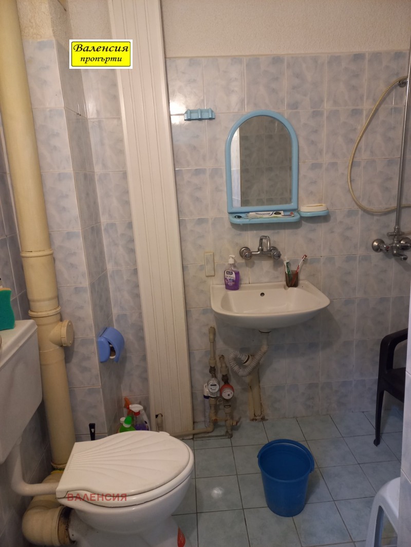 Продава 1-СТАЕН, гр. Враца, Център, снимка 9 - Апартаменти - 53105269