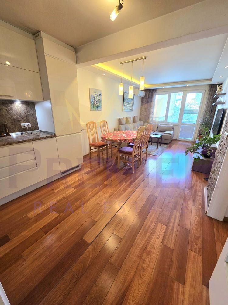 Satılık  2 yatak odası Sofia , Centar , 103 metrekare | 61988094 - görüntü [2]