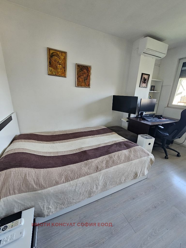 Продава  4-стаен град София , Център , 141 кв.м | 65154241 - изображение [8]