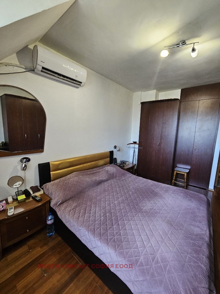 Продава  4-стаен град София , Център , 141 кв.м | 65154241 - изображение [15]