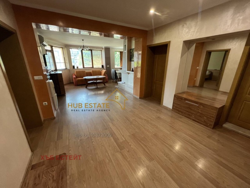 Продава  Многостаен град Добрич , Център , 130 кв.м | 21339385