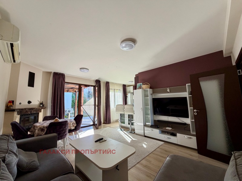 Продава КЪЩА, с. Брестовица, област Пловдив, снимка 8 - Къщи - 53163857