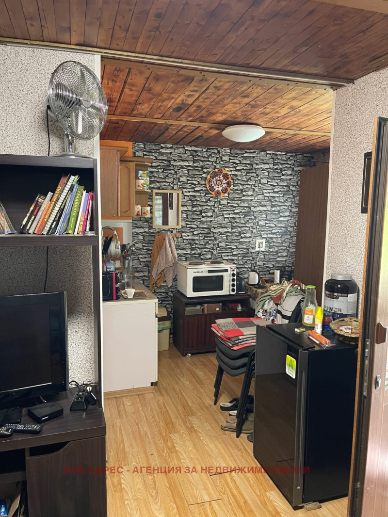 Продава ВИЛА, гр. Търговище, Вилна зона, снимка 7 - Вили - 53363557