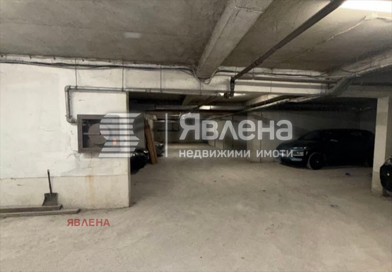 Продава ГАРАЖ, ПАРКОМЯСТО, гр. София, Люлин 8, снимка 3 - Гаражи и паркоместа - 55494734