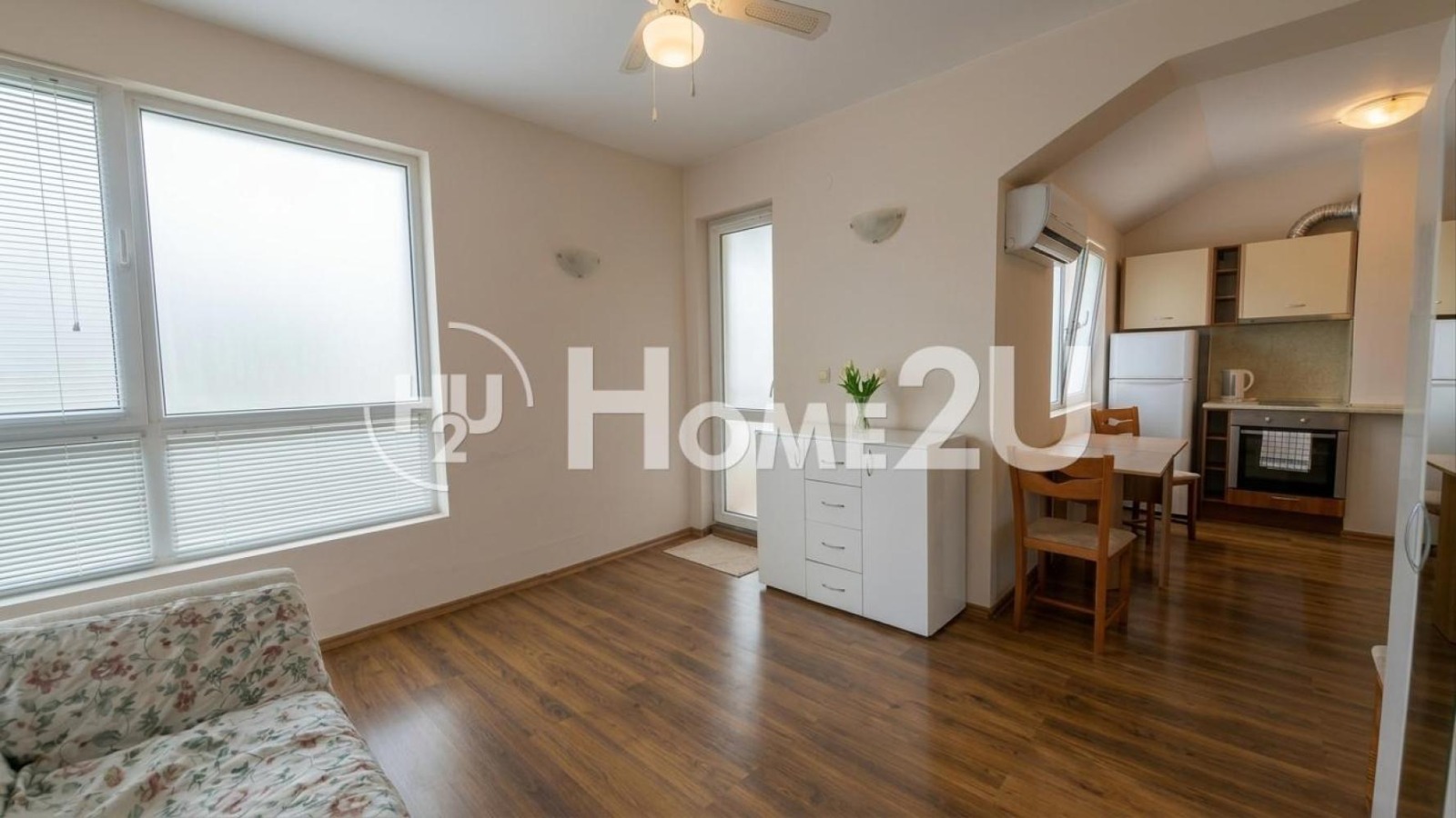 Продава 3-СТАЕН, гр. Варна, Възраждане 1, снимка 6 - Апартаменти - 56260344
