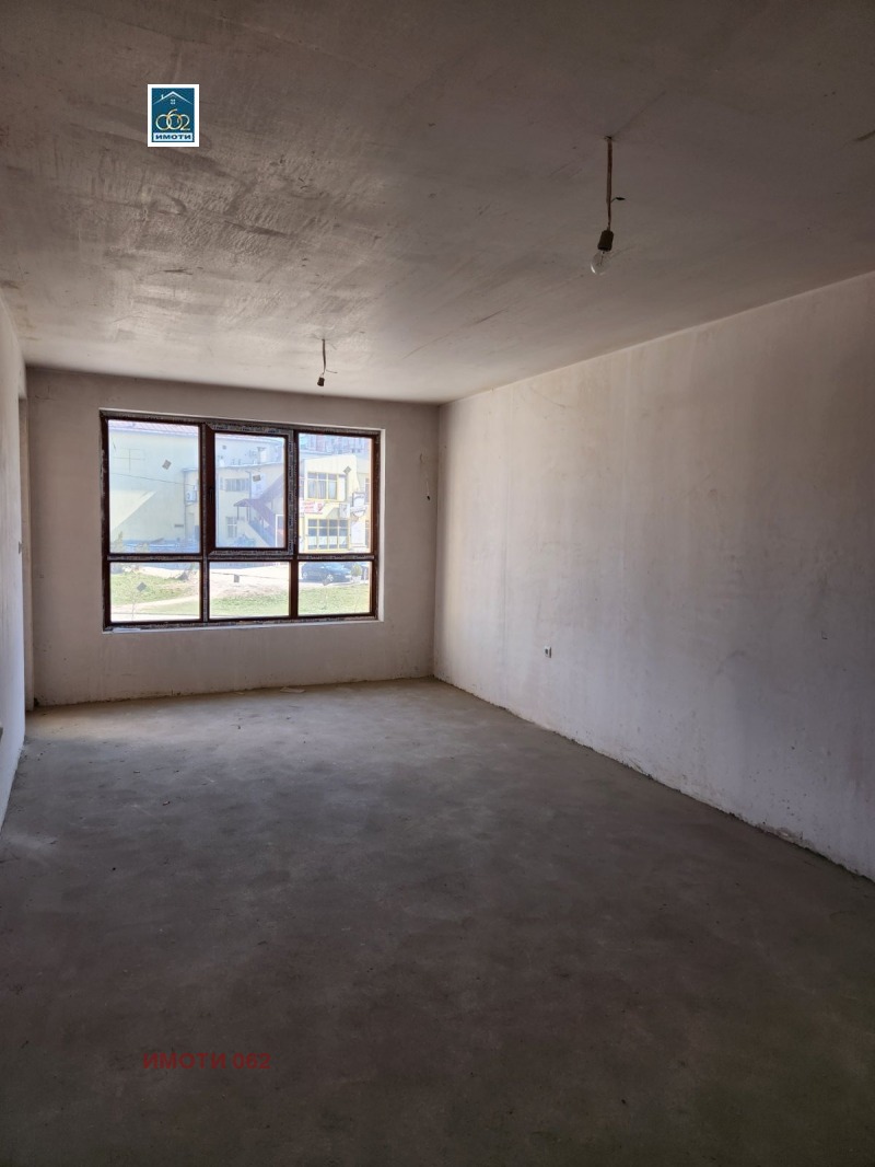 Продава 3-СТАЕН в град Велико Търново, Бузлуджа - 115 кв.м / 179 000 € » 350 093.57 лв., ИМОТИ 062