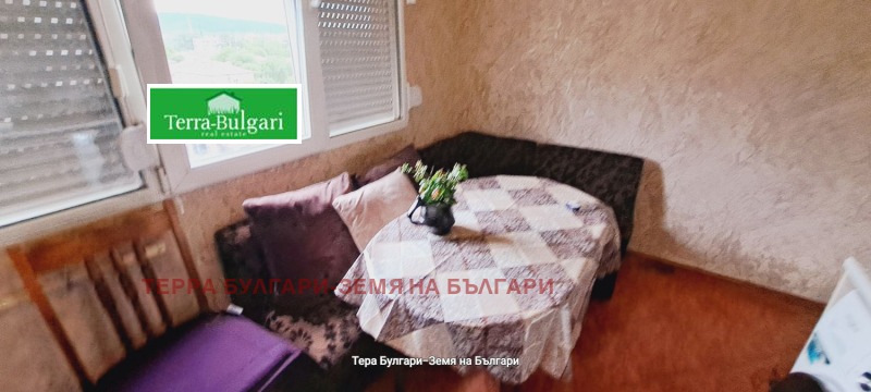 Te koop  Studio Pernik , Iztok , 46 m² | 28540504 - afbeelding [11]