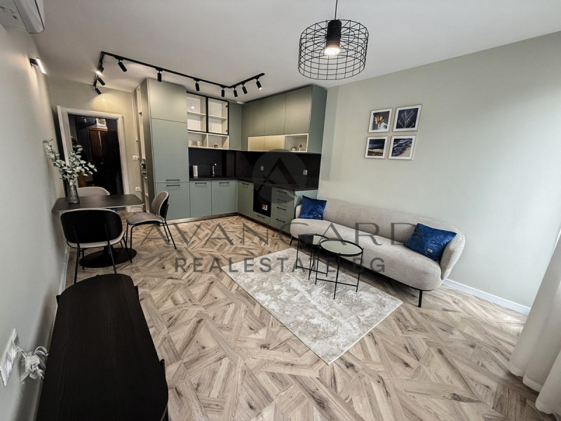 Продава 2-СТАЕН, град Пловдив, Тракия • 156899 € / 306867.77 лв. • 90653080 1