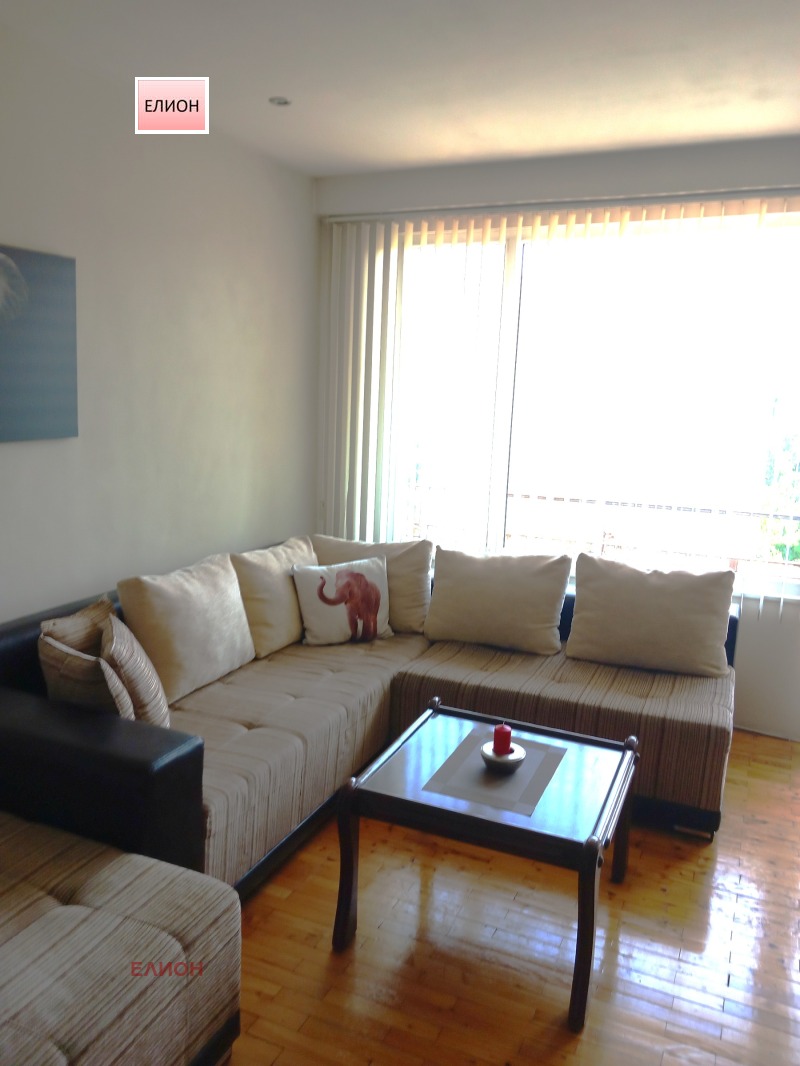 In vendita  2 camere da letto Pernik , Humni dol , 80 mq | 77164204