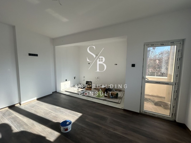 Продава ЕТАЖ ОТ КЪЩА, гр. Пловдив, Гагарин, снимка 2 - Етаж от къща - 52928244