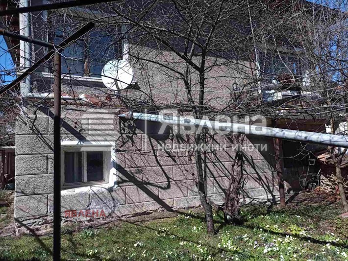 Продава КЪЩА, с. Долно Камарци, област София област, снимка 6 - Къщи - 55792681