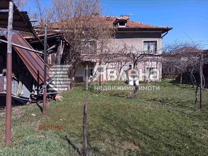 Продава КЪЩА, с. Долно Камарци, област София област, снимка 4 - Къщи - 55792681