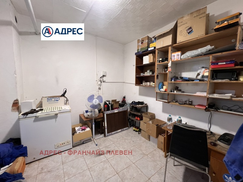 Продава ПРОМ. ПОМЕЩЕНИЕ, гр. Ловеч, Младост, снимка 9 - Производствени сгради - 52600448