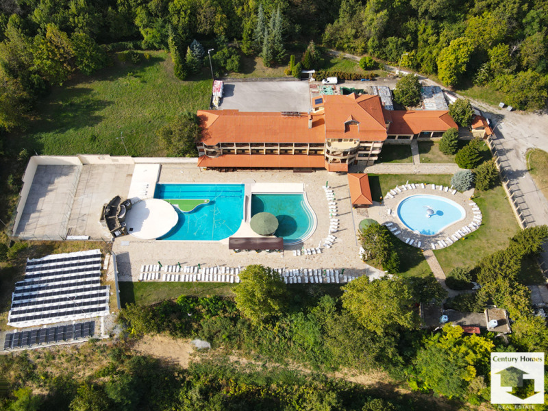 Продава ХОТЕЛ в област Велико Търново, гр. Лясковец - 696 кв.м / 1 790 000 € » 3 500 935.70 лв., СЕНТЧЪРИ ХОУМС