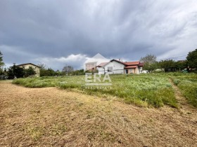 Парцел град Варна, м-т Горна Трака 4