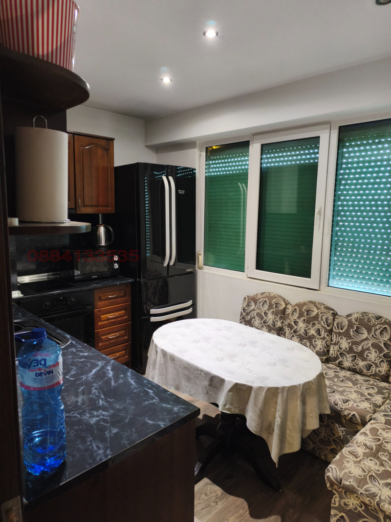 Продава 3-СТАЕН, гр. Плевен, Сторгозия, снимка 15 - Апартаменти - 53220852