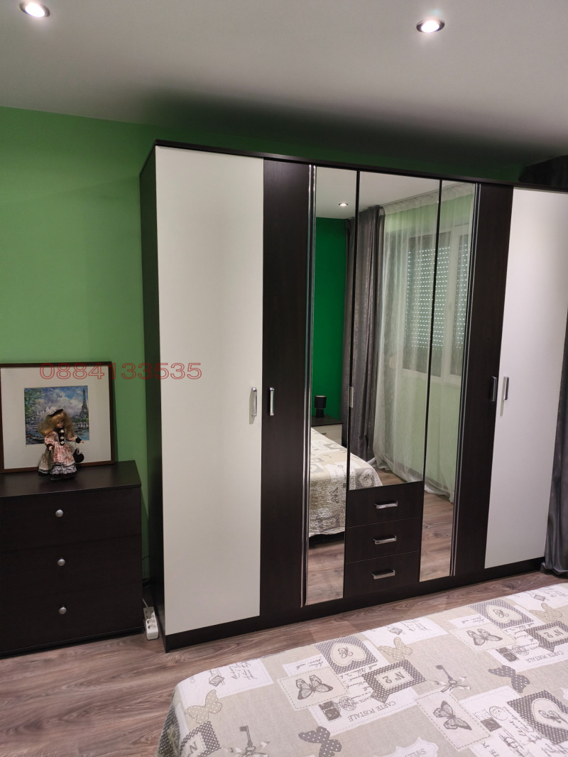 Продава 3-СТАЕН, гр. Плевен, Сторгозия, снимка 5 - Апартаменти - 53220852