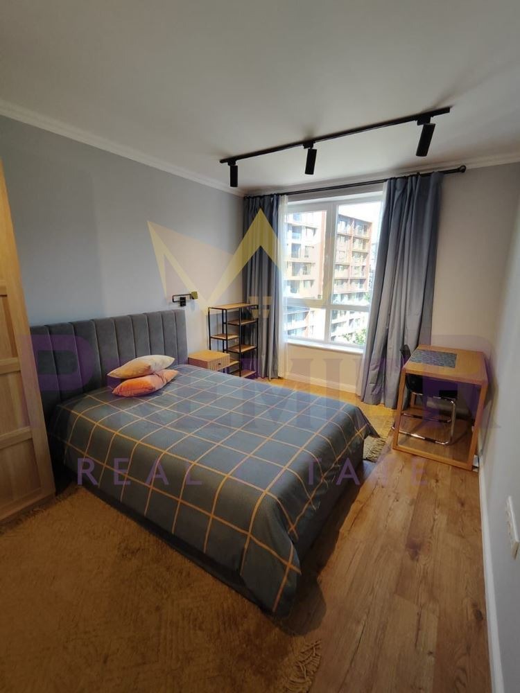 Продава 3-СТАЕН, гр. Варна, Бриз